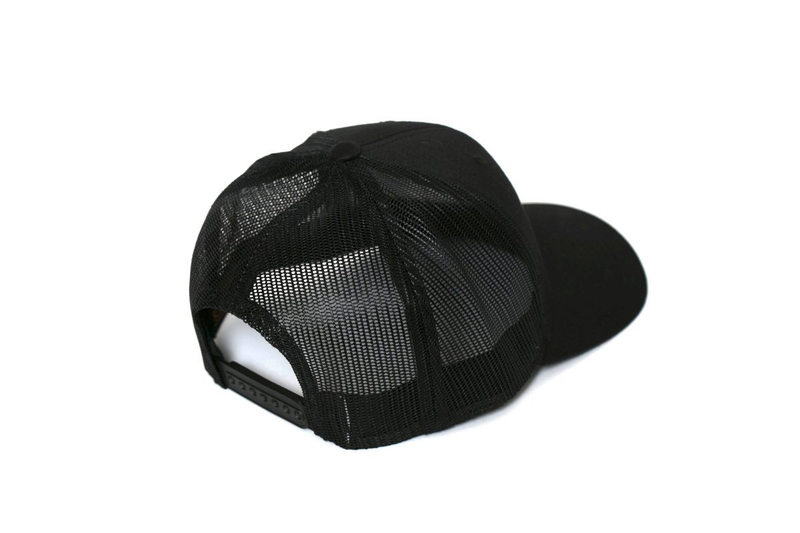 Mama Strong Trucker Black